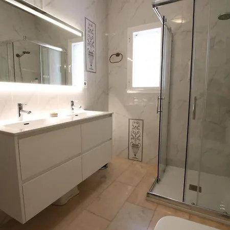 Villa Tess Olmos Malaga